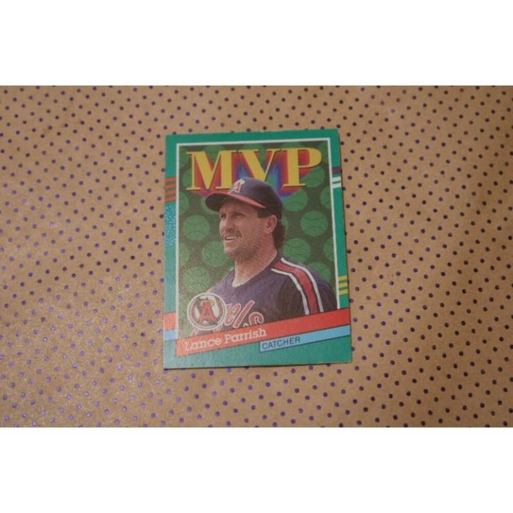 Lance Parrish #388 Baseball Card (1990)